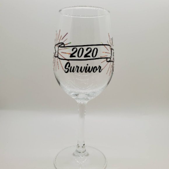2020 Survivor Holographic Wine Glass - Picture 1 of 2